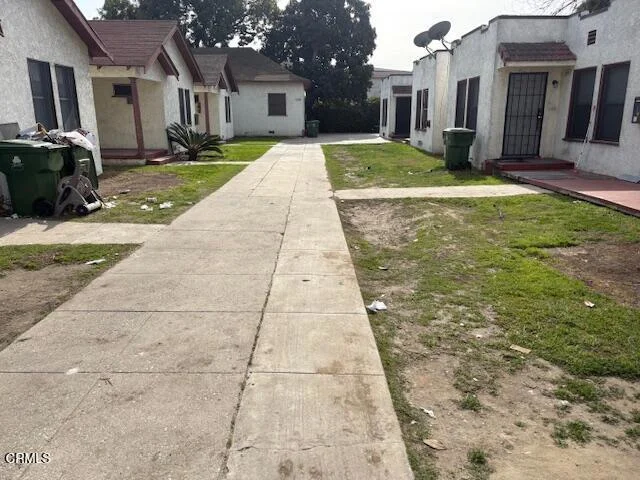 1138 E 45th Street, Los Angeles, CA 90011
