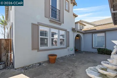 5627 Arcadia Cir photo 2