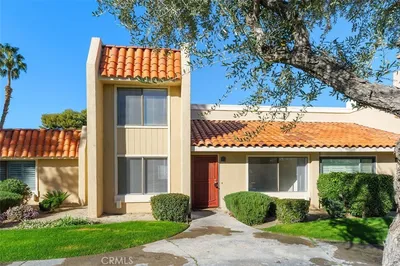 69707 Campana Court photo 2
