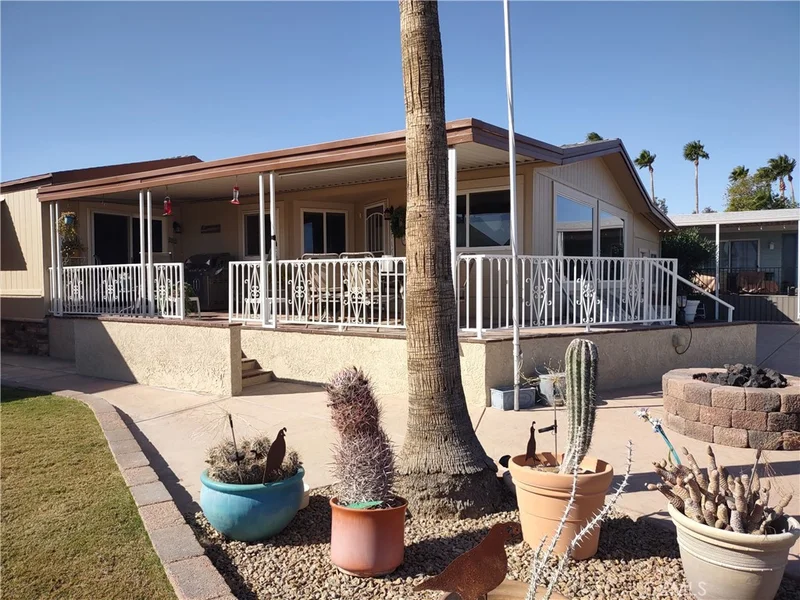 554 Beach Drive, Needles, CA 92363