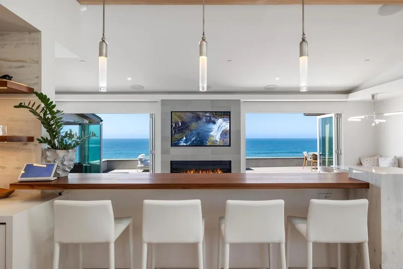 100 5th, Encinitas, CA 92024