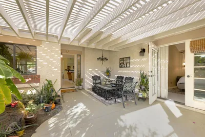 101 Avellino Circle photo 2