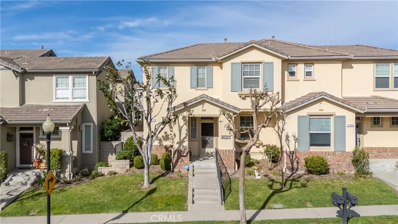 11457 N Oakford Lane, Porter Ranch, CA 91326