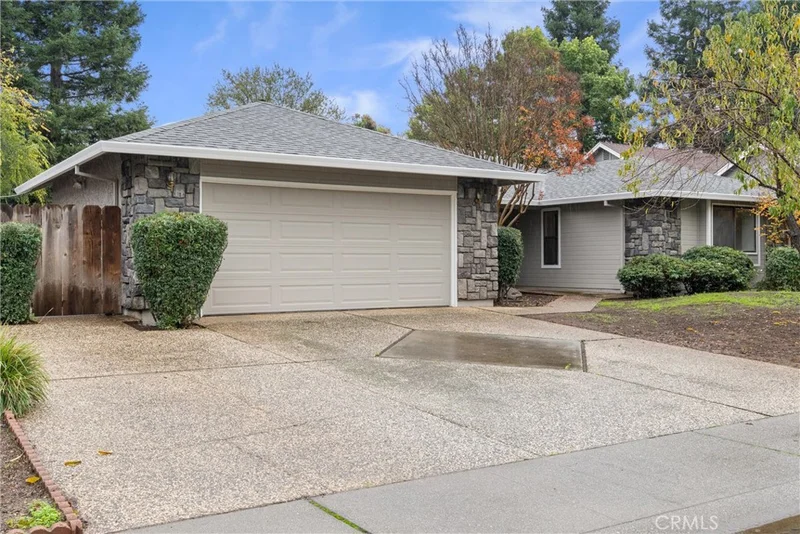 1036 Gateway Lane, Chico, CA 95926