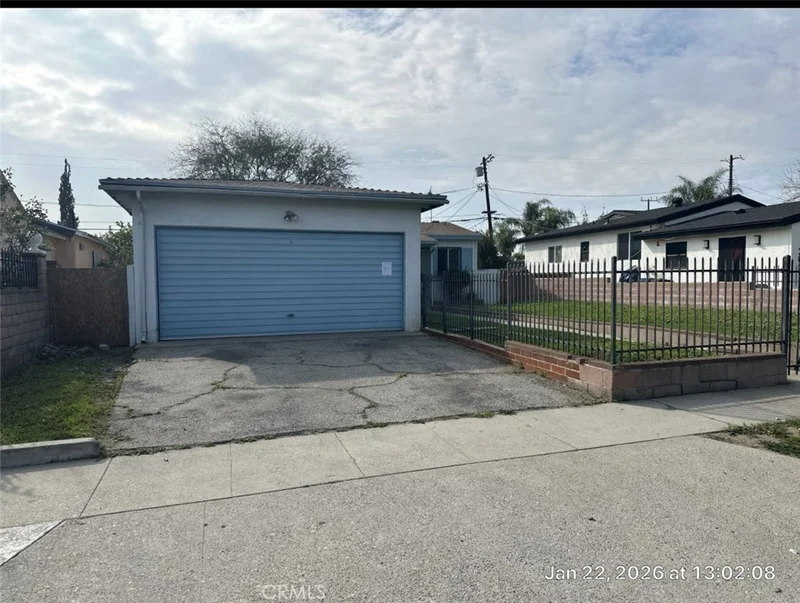11301 De Haven, Pacoima, CA 91331
