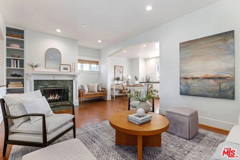 1428 Laguna Street B, Santa Barbara, CA 93101