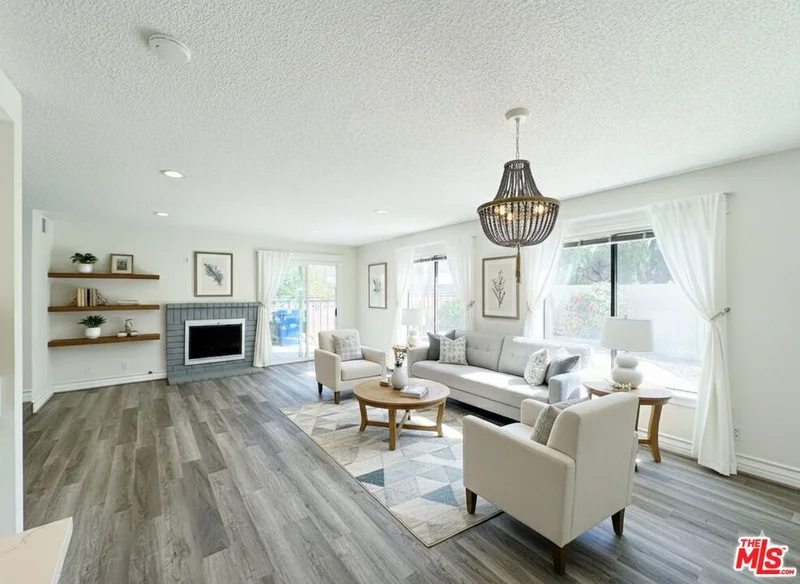 2578 Calle Abedul, Thousand Oaks, CA 91360