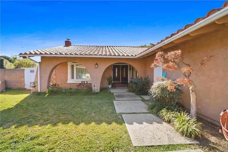 104 Mangrove, Covina, CA 91724