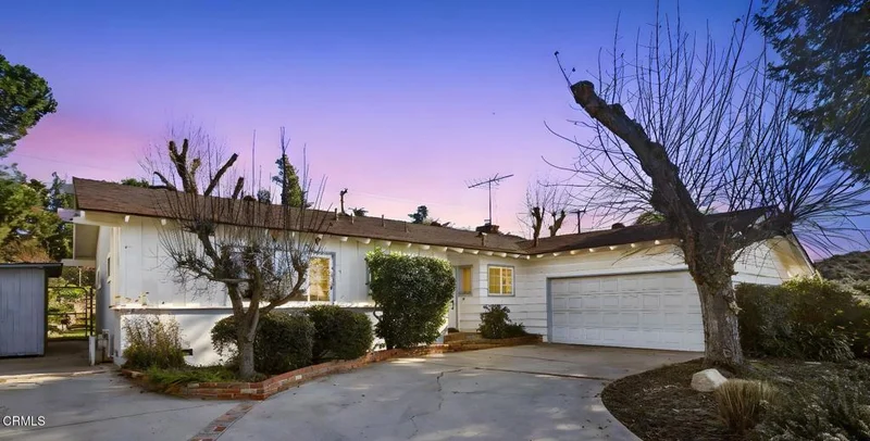 11765 Holmes Street, Yucaipa, CA 92399