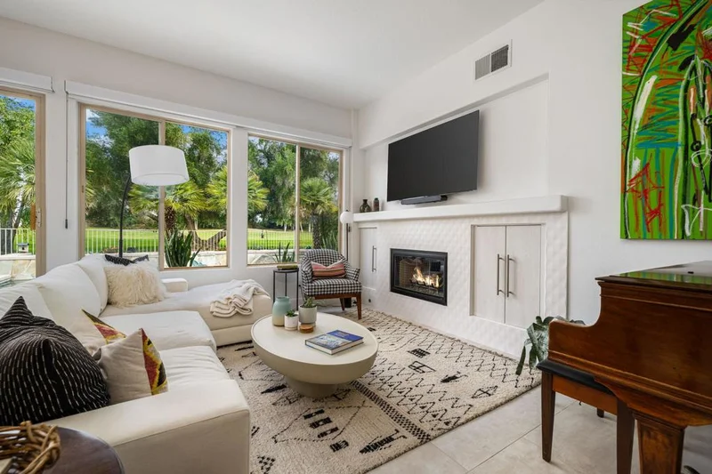 101 N Kavenish Drive, Rancho Mirage, CA 92270