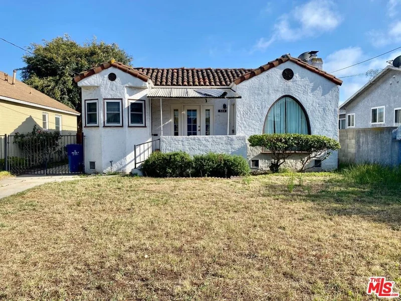 524 Magnolia Avenue, Inglewood, CA 90301