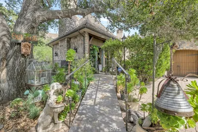 3439 Dorothy Road photo 2