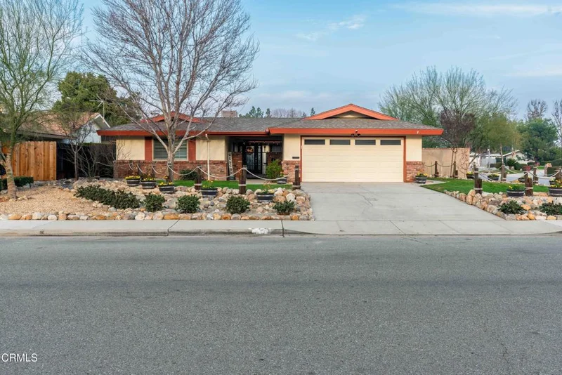 416 Bermuda Street, Bakersfield, CA 93309