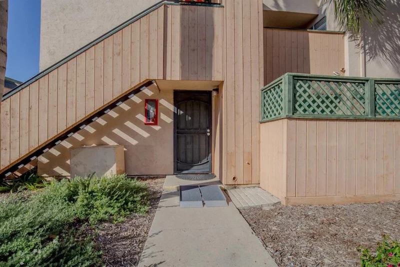 8757 Lake Murray Blvd 4, San Diego, CA 92119