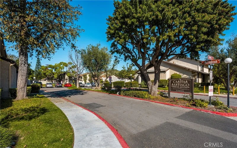 11701 Blackthorn, Orange, CA 92869