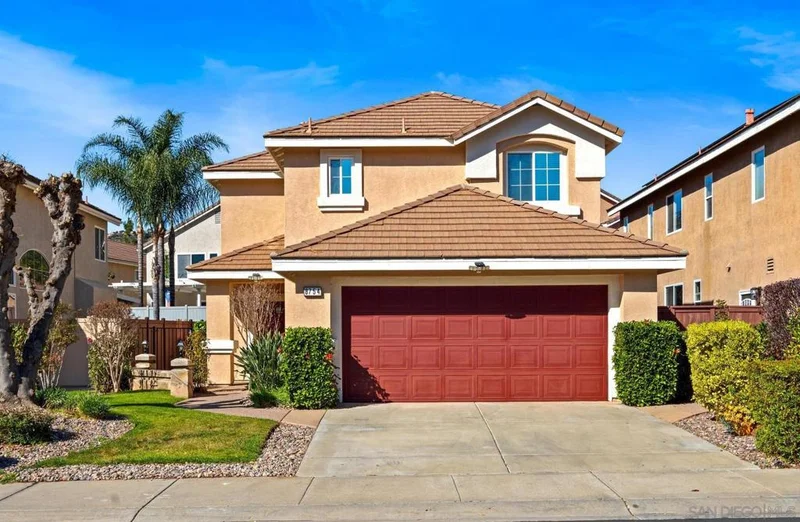 8754 Gracilior Pl, Escondido, CA 92026