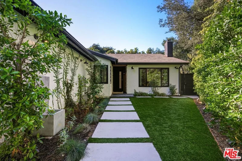 4615 Orange Knoll Avenue, La Canada Flintridge, CA 91011