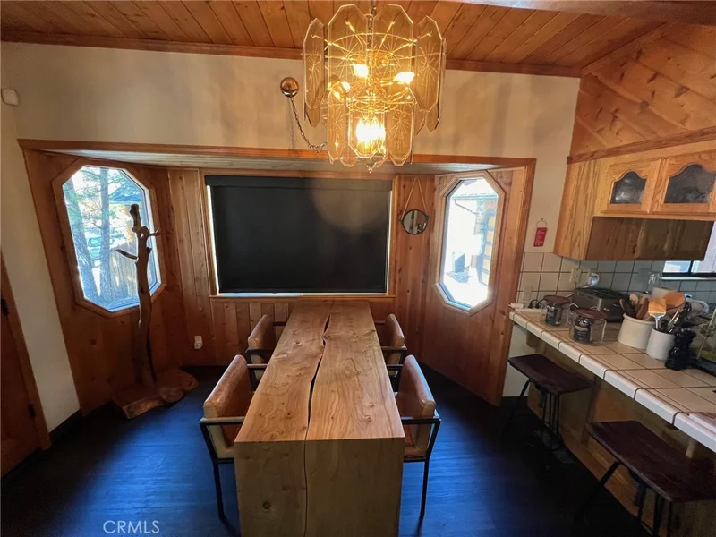 145 Pinon Place photo 2