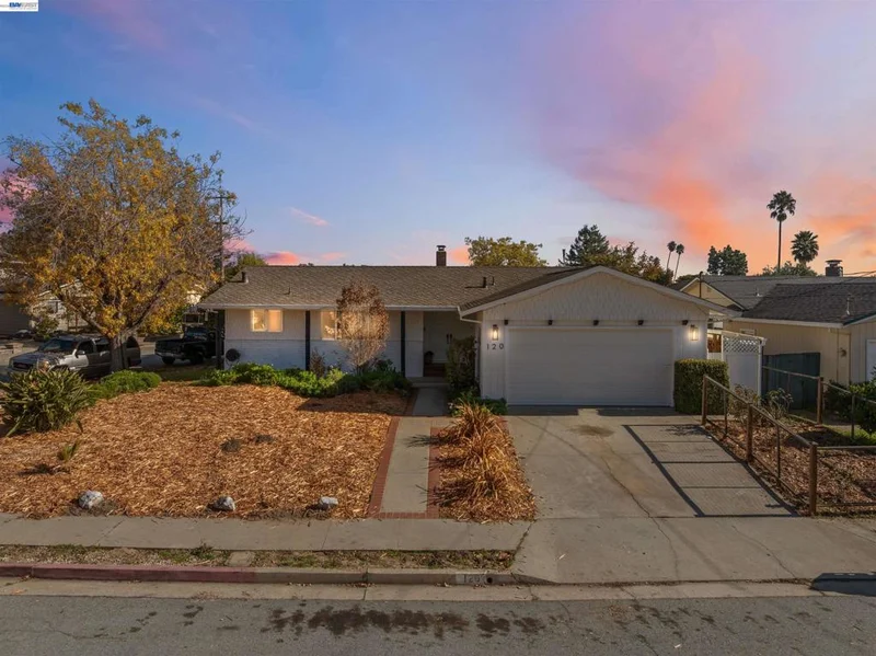 120 Corinne Ave, Santa Cruz, CA 95065