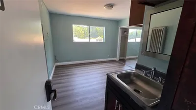 11412 Venice Boulevard 3B photo 2