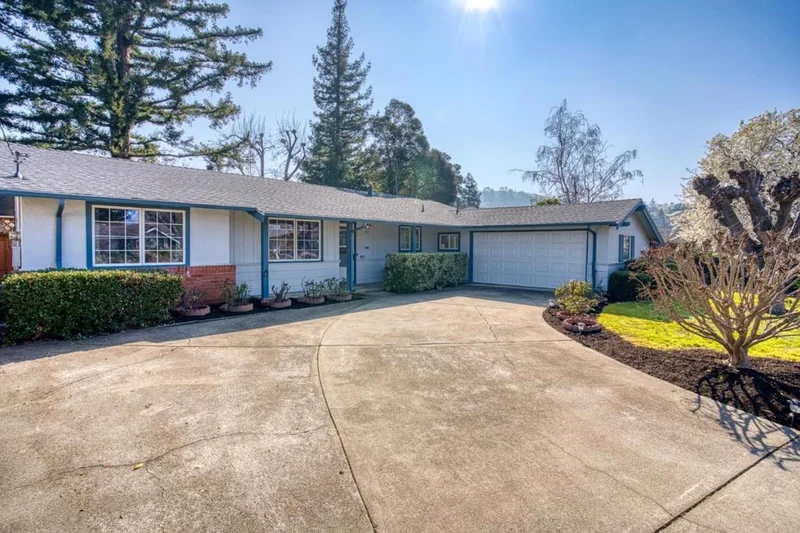271 Los Felicas Avenue, Walnut Creek, CA 94598