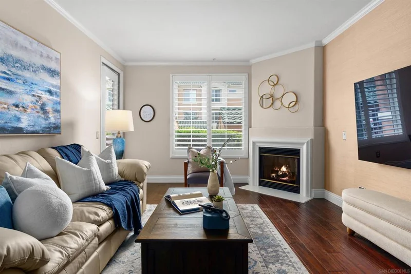 12368 Carmel Country Rd 103, San Diego, CA 92130