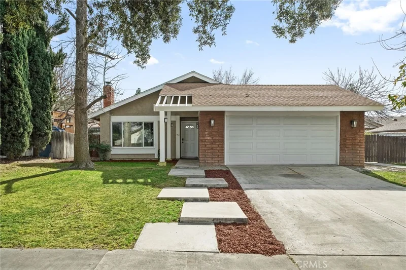 1038 Sandalwood Avenue, Redlands, CA 92374