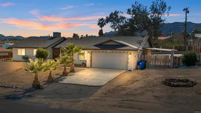 73853 Playa Vista Drive photo 2