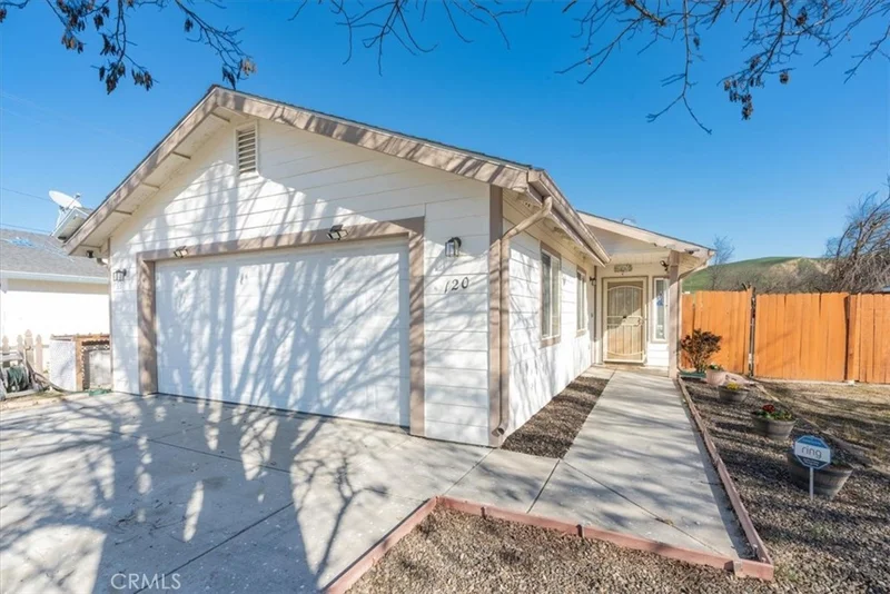 120 S 7th Street, Shandon, CA 93461