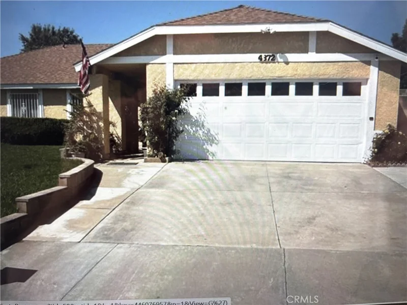 4872 Cambridge