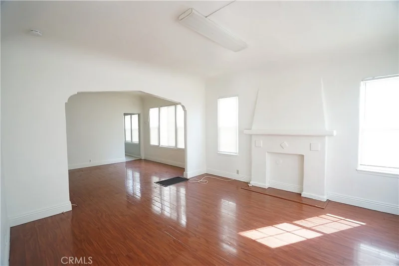 1336 Elm Street 2 photo 2