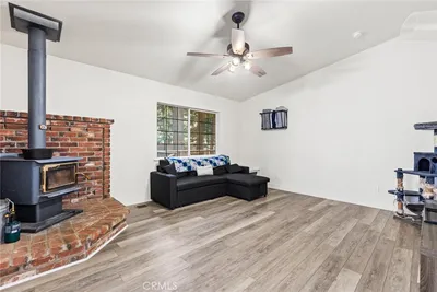 14366 Carnegie photo 2