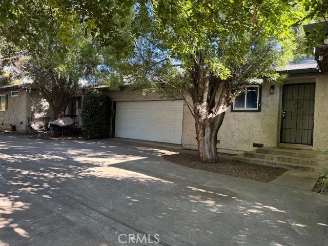 1022 Linden