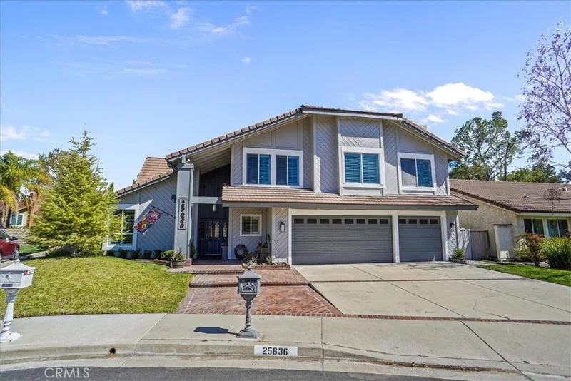 25636 Ailean, Valencia, CA 91355