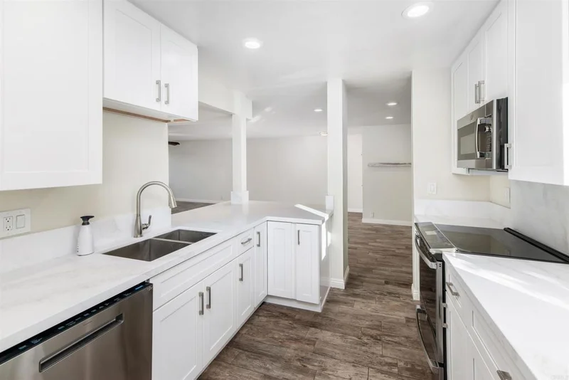 Photo 2 of 2607 Pirineos Way 116