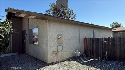 1835 Pueblo photo 2