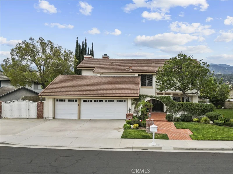 25459 Cariz Drive, Valencia, CA 91355