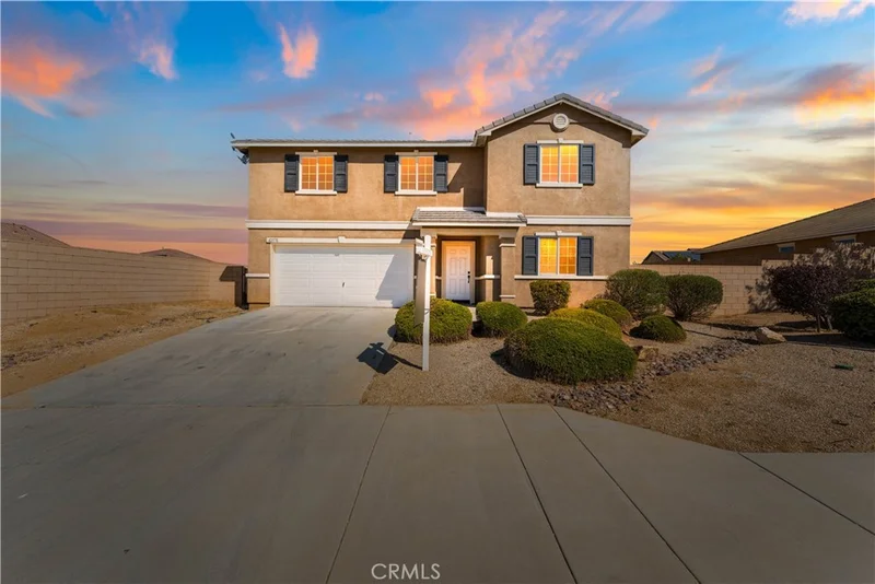 42570 72nd Street W, Lancaster, CA 93536