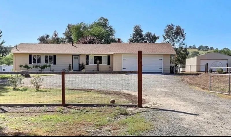 2978 Butler Ln, Valley Springs, CA 95252
