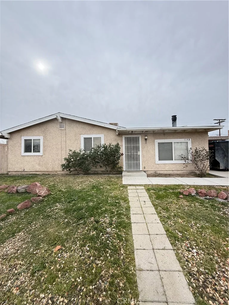 1148 E Virginia Way, Barstow, CA 92311
