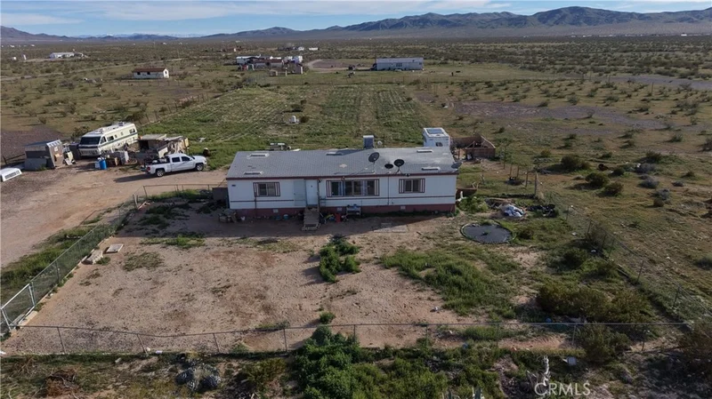 19033 Wagonwheel Road, Helendale, CA 92342