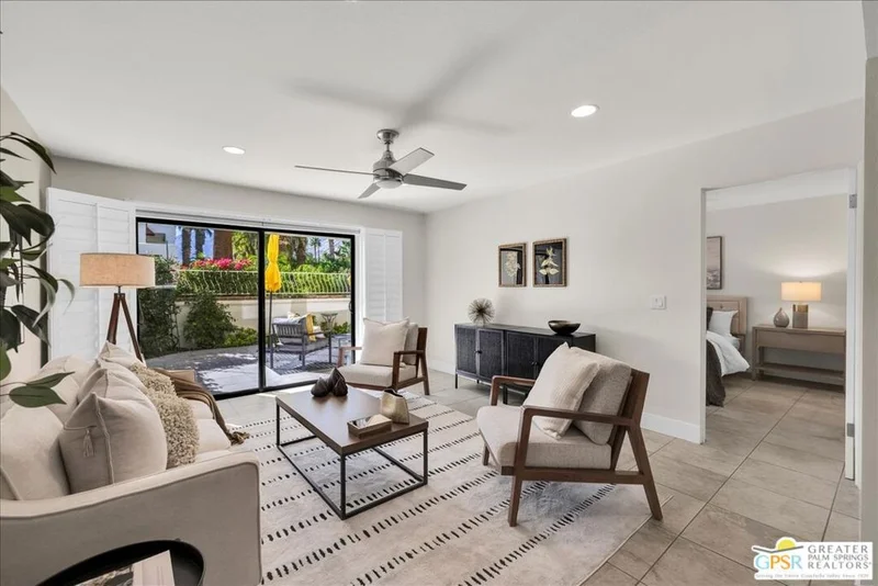 255 E Avenida Granada 312, Palm Springs, CA 92264