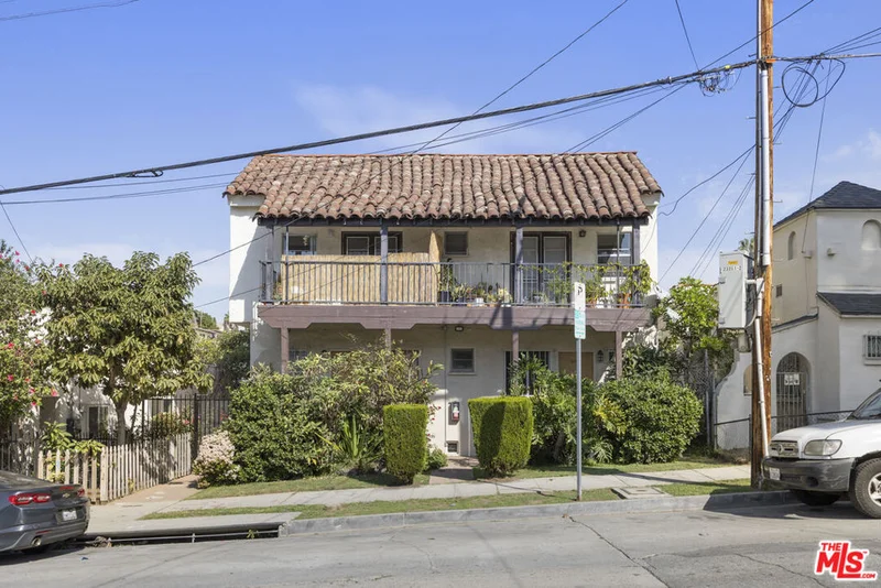 2335 Miramar, Los Angeles, CA 90057