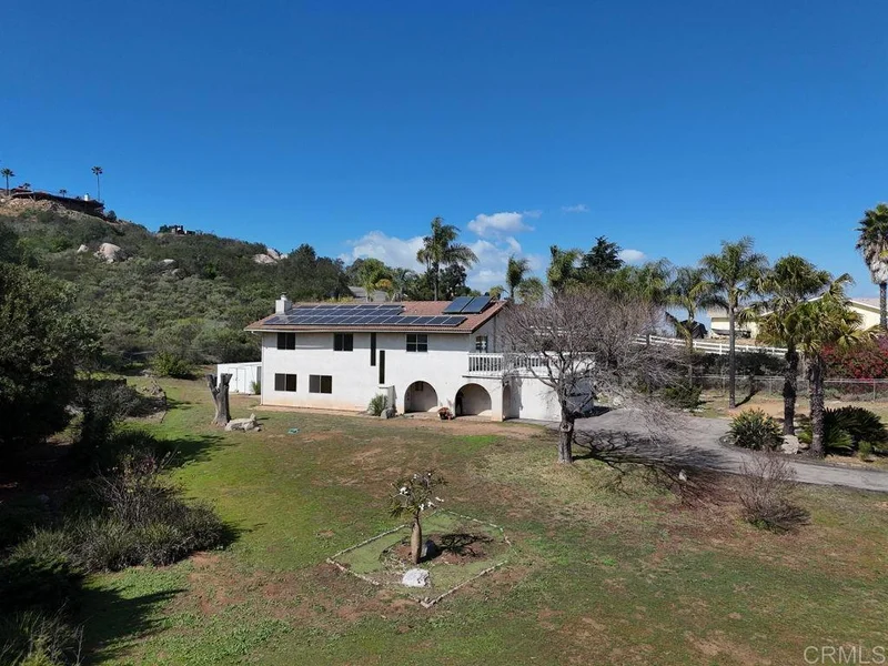 2952 Pioneer Way, Jamul, CA 91935