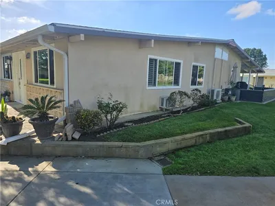 1470 Homewood Road 90G photo 2