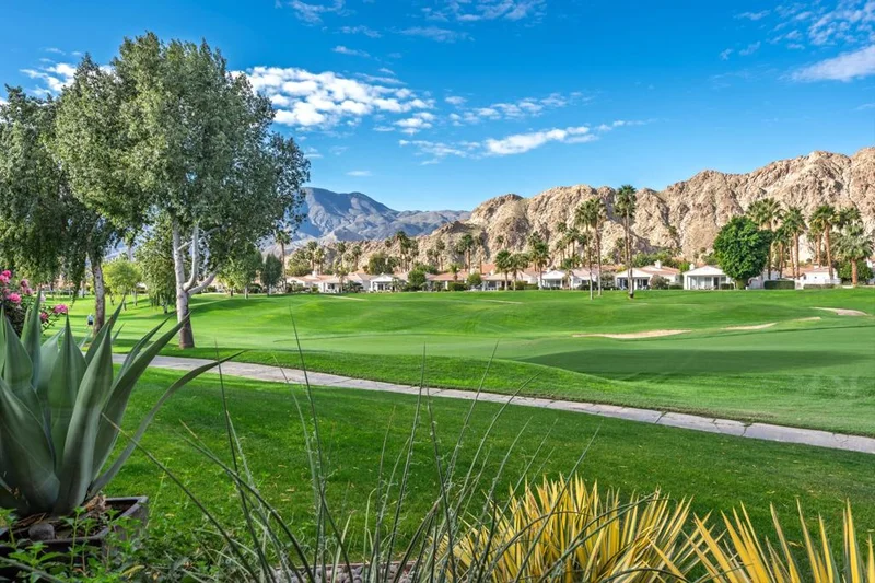 55173 Shoal Creek, La Quinta, CA 92253