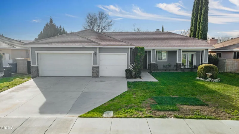 43323 Honeybee, Lancaster, CA 93536