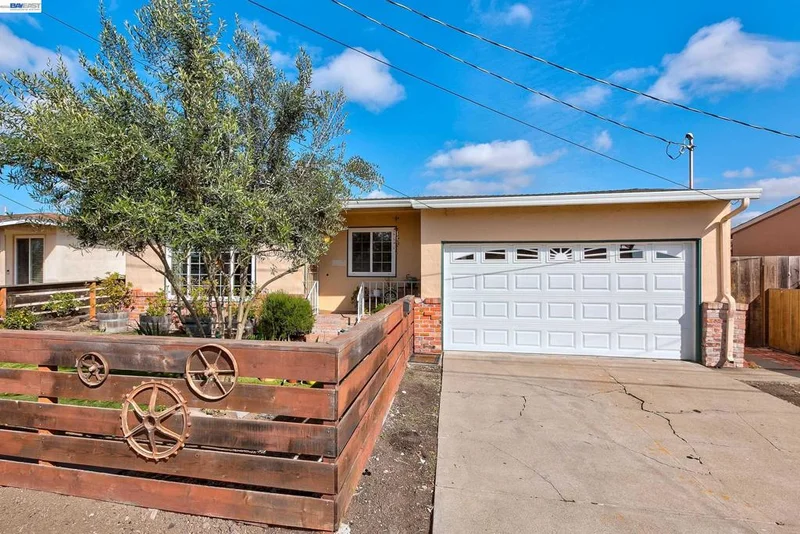 18434 Hunter Ave, San Lorenzo, CA 94541
