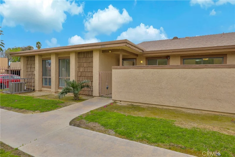 Photo 2 of 45546 Aladdin Street B101