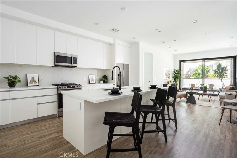 118 Astronaut Ellison S Onizuka Street 411, Los Angeles, CA 90012